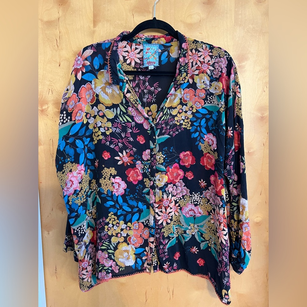 Women’s Floral Blouse